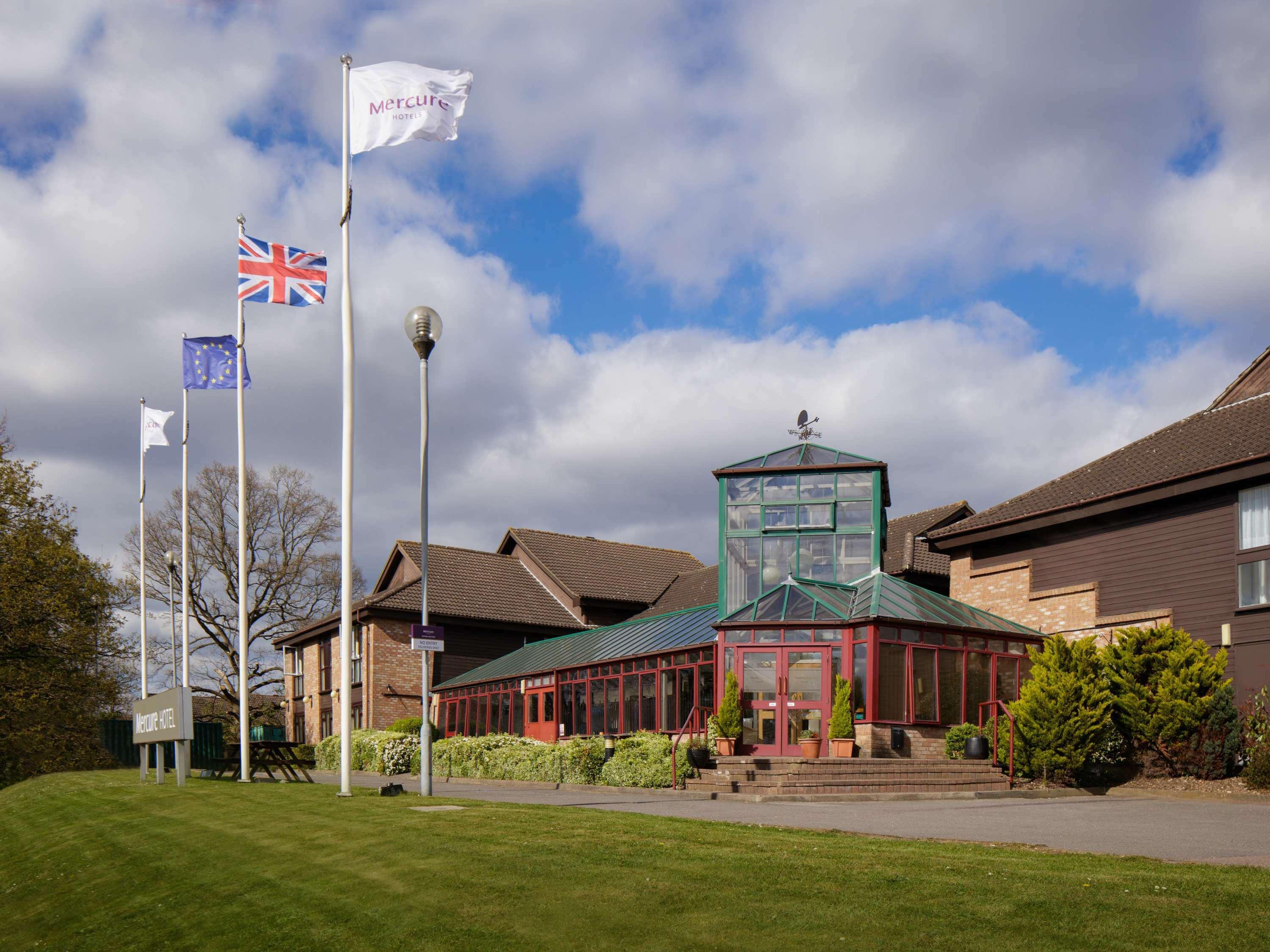 Mercure Hatfield Oak Hotel Εξωτερικό φωτογραφία