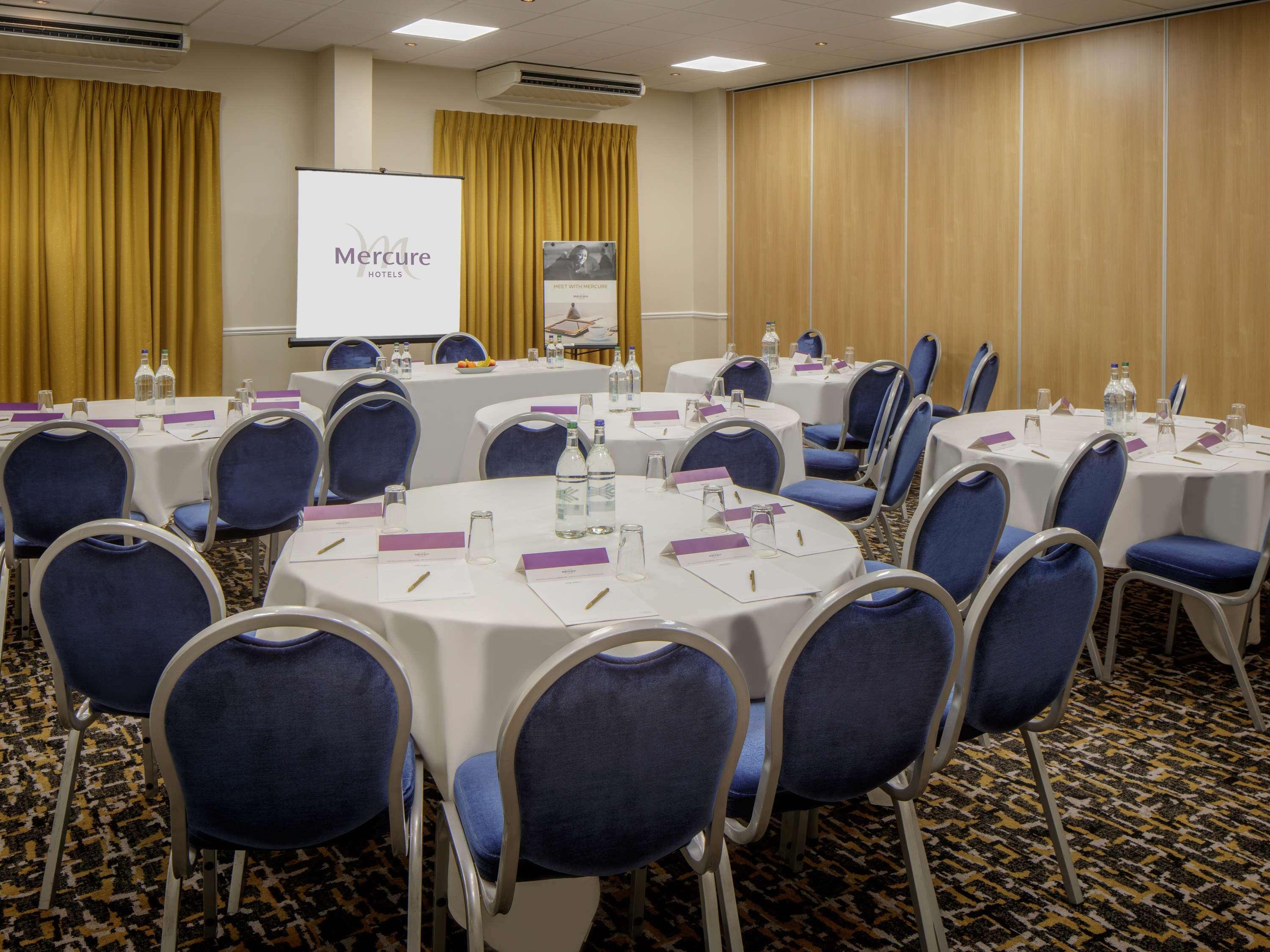 Mercure Hatfield Oak Hotel Εξωτερικό φωτογραφία