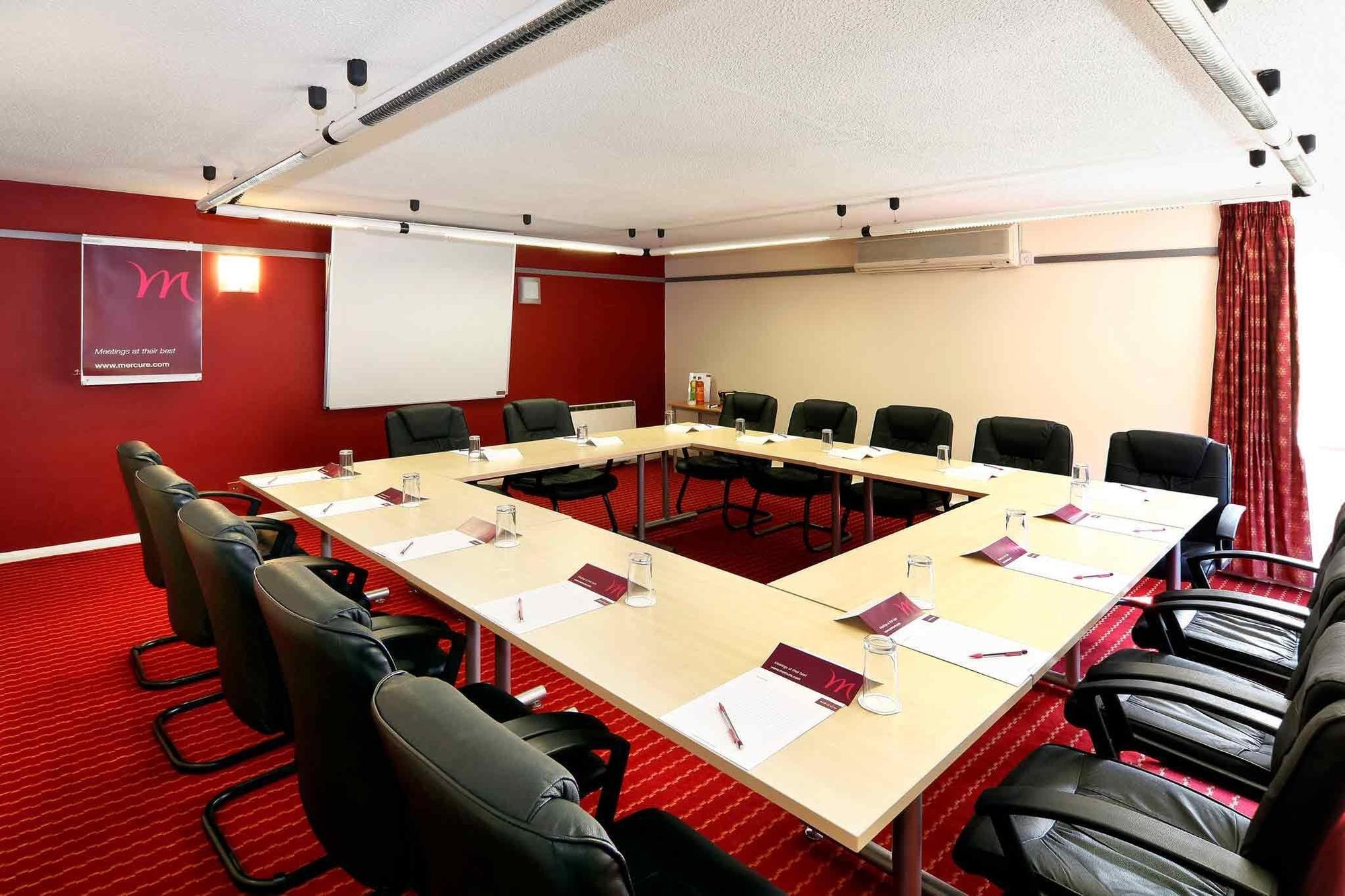 Mercure Hatfield Oak Hotel Εξωτερικό φωτογραφία