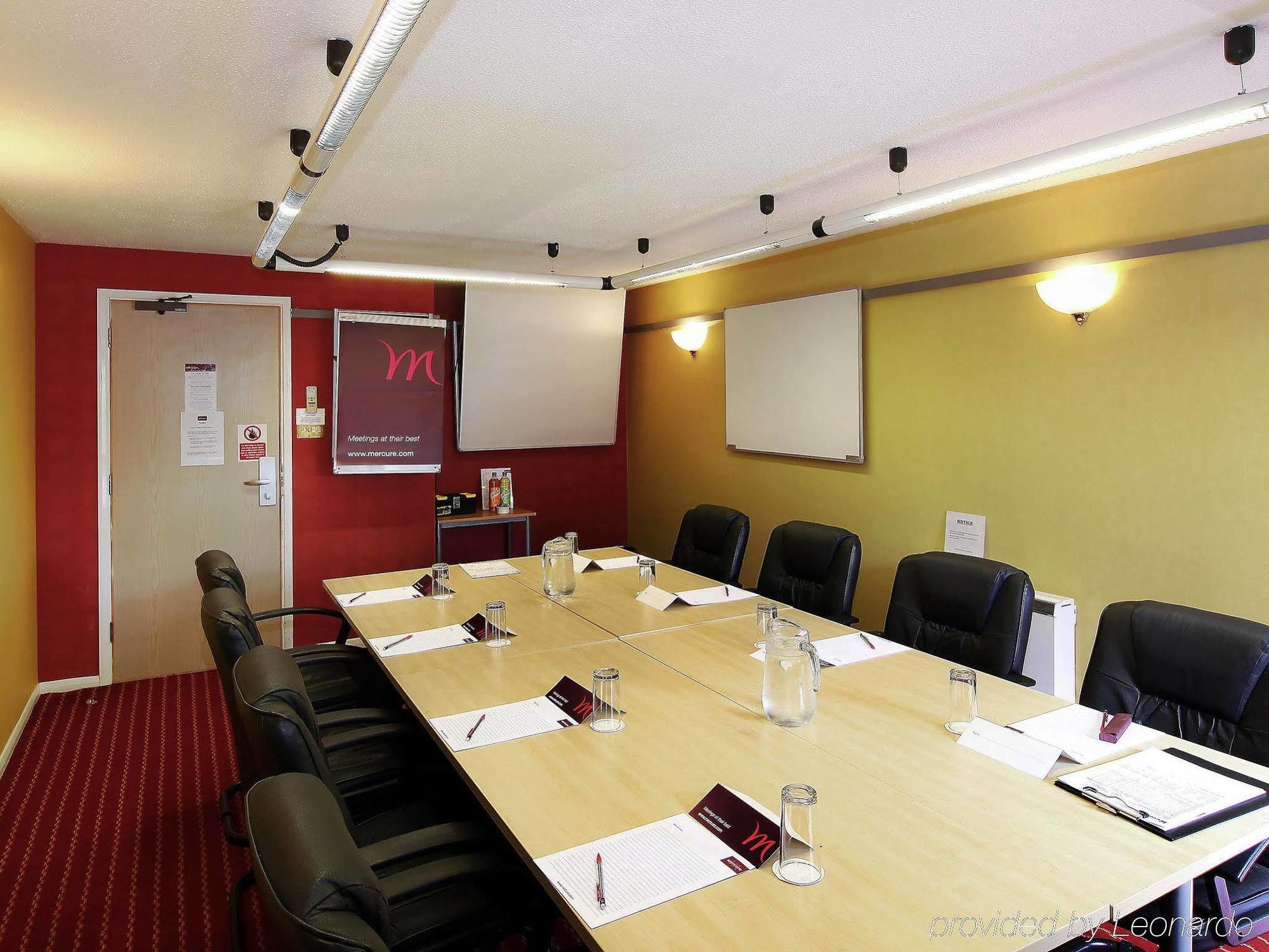 Mercure Hatfield Oak Hotel Εξωτερικό φωτογραφία